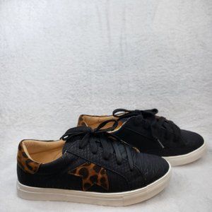 Low Top Sneakers With Black Snake Skin Design**